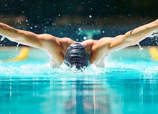 12 Health Benefits of Swimming (2)