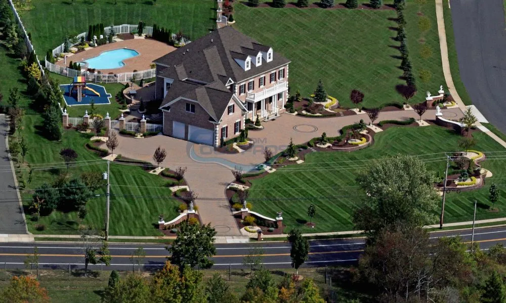 csutom gunite pool & patio installation in Allendale NJ